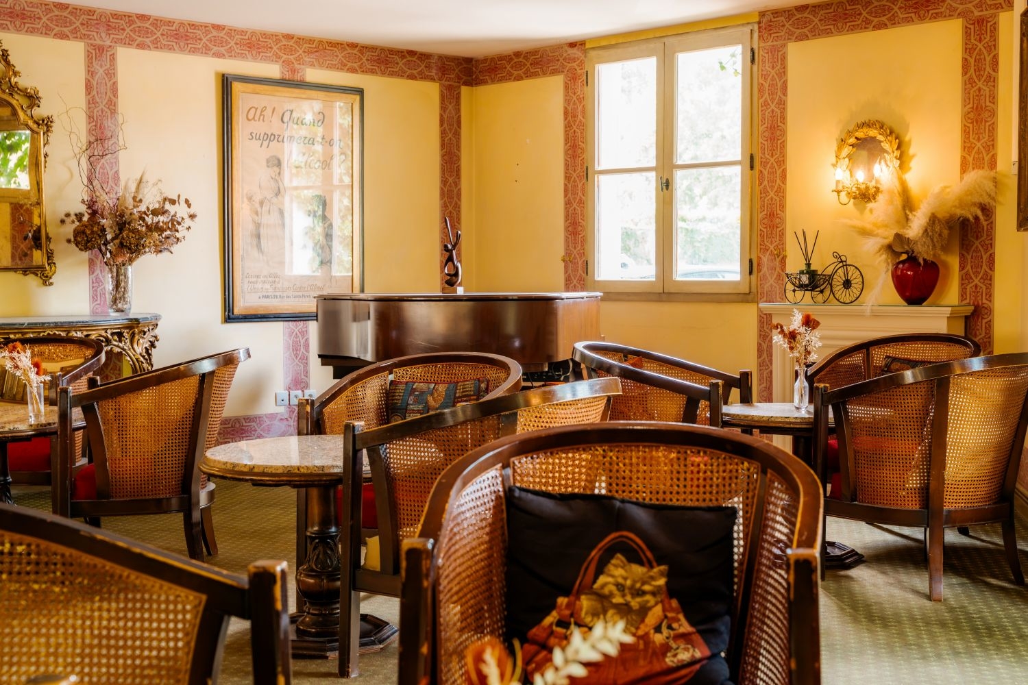 Le Bar